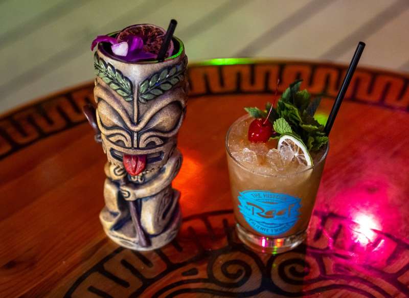 palm springs tiki bar